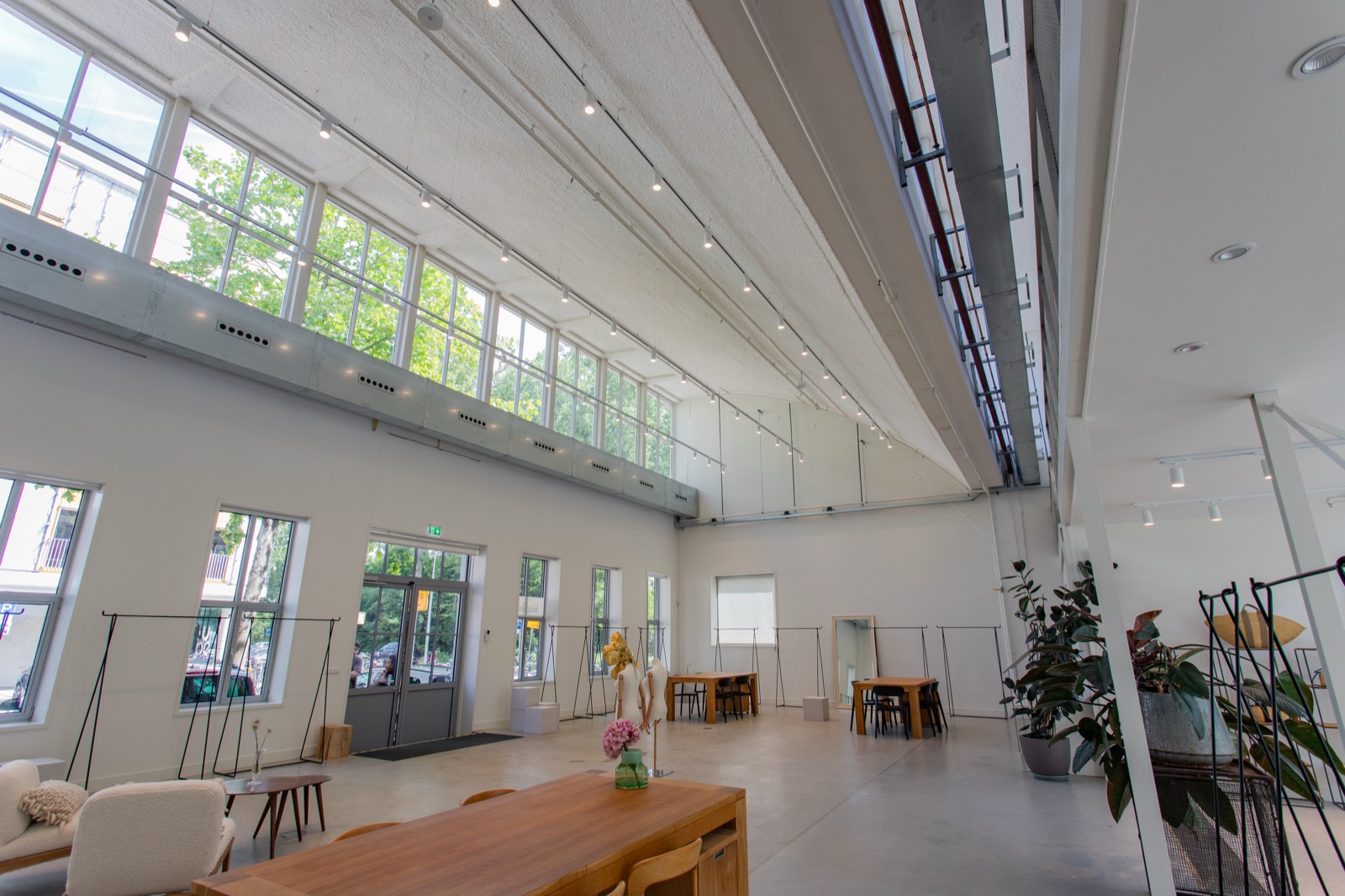 Studio met veel daglicht — Vliegtuigstraat 1